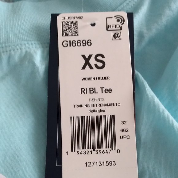 🆕 Reebok Women's Training Essentials Graphic T-Shirt, Blue Digital Glow, NWT - Picture 3 of 9